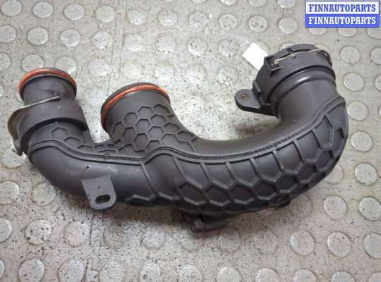 купить Патрубок интеркулера на Volvo XC90 2014-2024