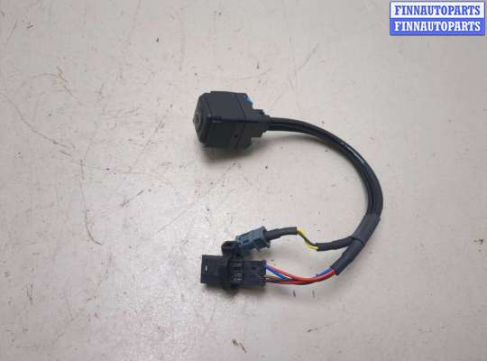 купить Камера заднего вида на Volkswagen Tiguan 2016-2020