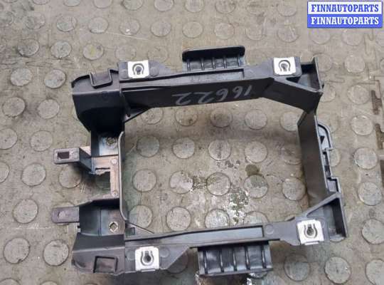 купить Кронштейн кулисы КПП на Audi A3 (8V) 2012-2020