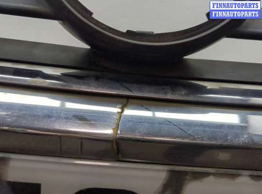 купить Решетка радиатора на Volkswagen Touran 2006-2010