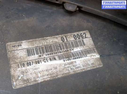 Решетка радиатора VG2670292 на Volkswagen Touran 2006-2010