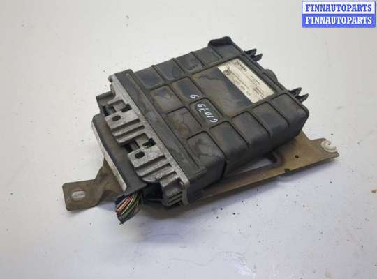 купить Блок управления двигателем на Volkswagen Passat 4 1993-1997