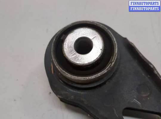 Рычаг подвески на Mercedes-Benz GLA (X156)