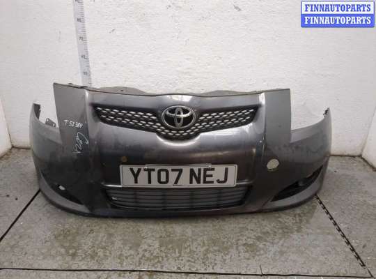 купить Заглушка (решётка) бампера на Toyota Auris E15 2006-2012