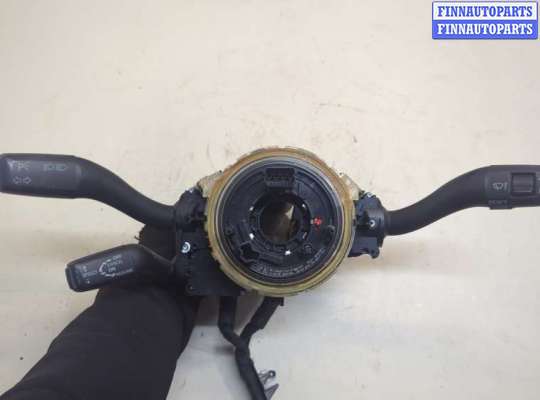 Переключатель поворотов и дворников (стрекоза) AU1652680 на Audi Q7 2005-2015