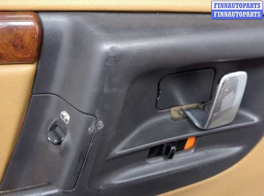 купить Стекло боковой двери на Jeep Grand Cherokee 1993-1998