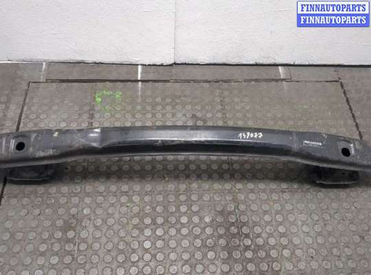 купить Усилитель бампера на Mercedes C W204 2007-2013