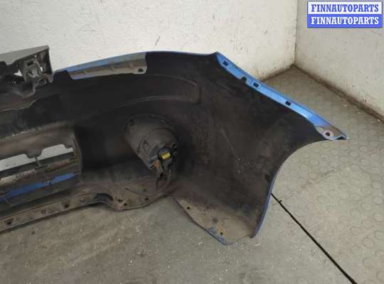 купить Решетка радиатора на Nissan Note E11 2005-2013