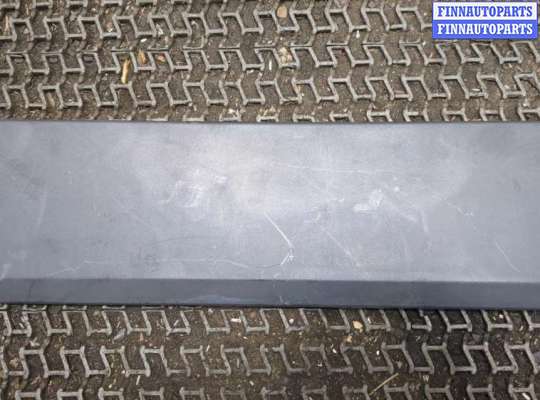 купить Молдинг двери на Land Rover Discovery 3 2004-2009