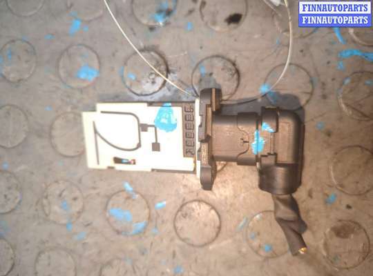 купить Измеритель потока воздуха (расходомер) на Nissan Almera N16 2000-2006