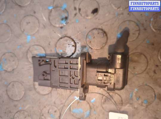 купить Измеритель потока воздуха (расходомер) на Nissan Almera N16 2000-2006