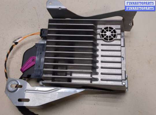 купить Усилитель звука на Mercedes C W204 2006-2015