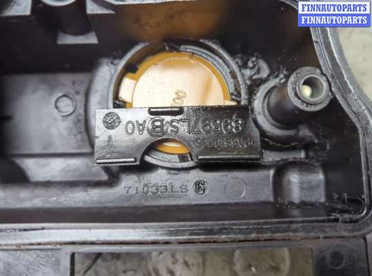 купить Крышка клапанная ДВС на Opel Corsa D 2006-2014