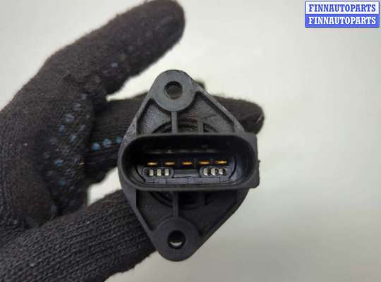 купить Измеритель потока воздуха (расходомер) на Mercedes C W203 2000-2008