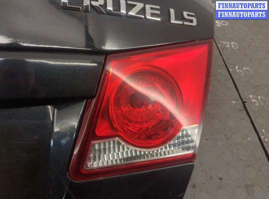купить Крышка (дверь) багажника на Chevrolet Cruze 2009-2015