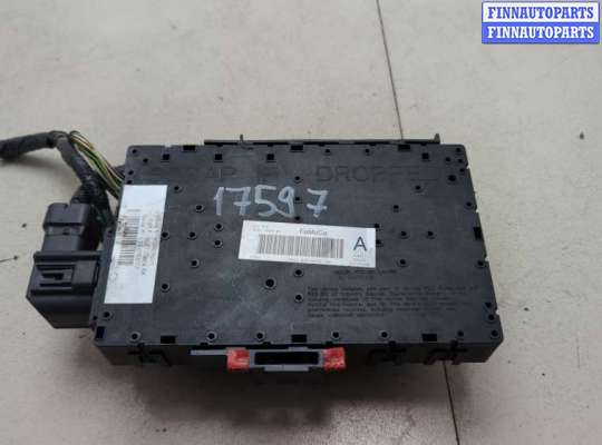 купить Блок предохранителей на Ford Escape 2007-2012