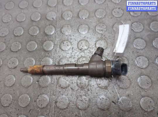 Форсунка топливная RN1540470 на Dacia Sandero 2013-2020