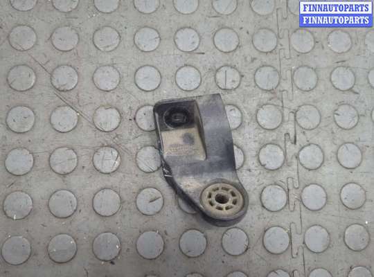 купить Кронштейн радиатора на Chevrolet Equinox 2017-2024