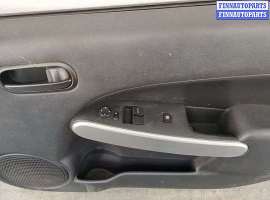 купить Стекло боковой двери на Mazda 2 2007-2014