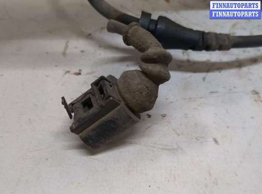 купить Ступица (кулак, цапфа) на Audi A4 (B6) 2000-2006