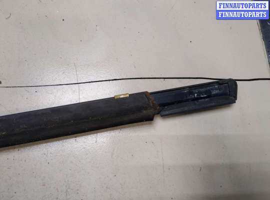 купить Молдинг стекла (боковое) на Mercedes C W203 2000-2008