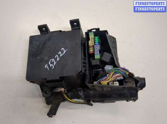 Блок предохранителей на Nissan Qashqai I (J10)