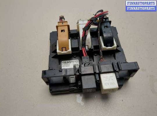 купить Блок управления бортовой сети (Body Control Module) на Volkswagen Passat 7 2010-2019 Америка