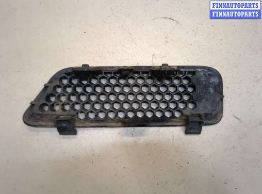 купить Заглушка (решётка) бампера на Renault Scenic 1996-2002