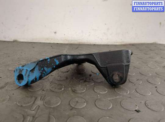 купить Кронштейн (лапа крепления) на Volvo XC90 2002-2014