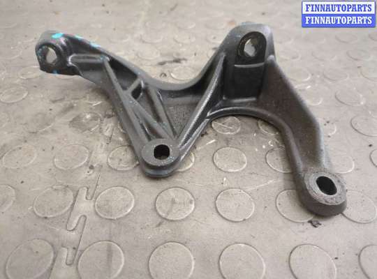 купить Кронштейн (лапа крепления) на Volvo XC90 2002-2014