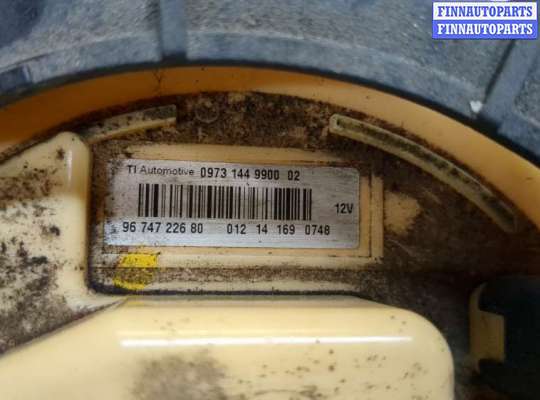 купить Датчик уровня топлива на Citroen C4 Picasso 2013-2018