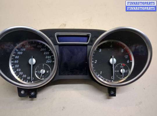 купить Щиток приборов (приборная панель) на Mercedes ML W166 2011-2015