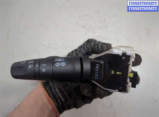 Переключатель поворотов NS988276 на Nissan Note E11 2005-2013