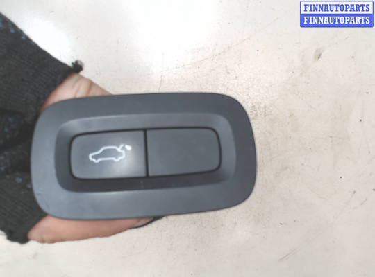 купить Кнопка открывания багажника салонная на Volvo S90 2016-2025