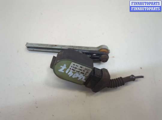 Датчик подвески VG2711013 на Volkswagen Phaeton 2002-2010