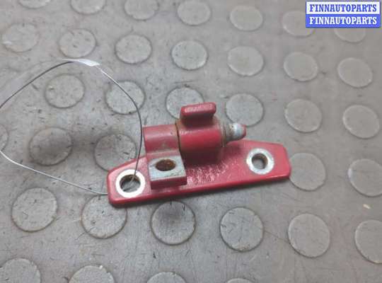 купить Петля двери на Hummer H3