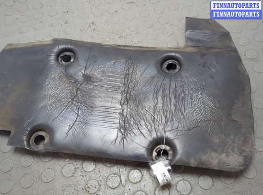 Шумоизоляция (утеплитель) капота на BMW 7 (E38)