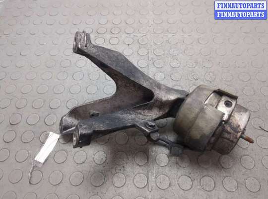 купить Подушка крепления двигателя на Audi A4 (B7) 2004-2009