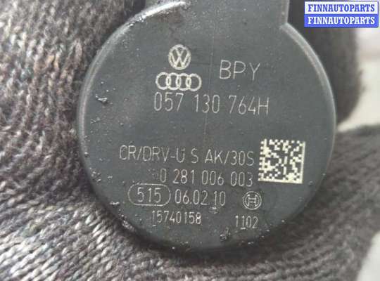 Рампа (рейка) топливная на Volkswagen Passat B6 (3C)