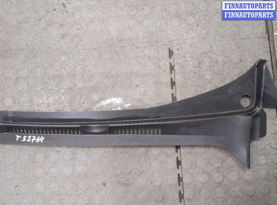 купить Жабо под дворники (дождевик) на Volkswagen Golf Plus