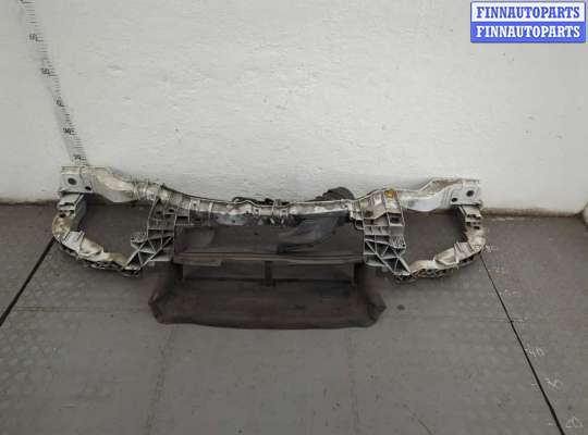 Кожух вентилятора радиатора (диффузор) FO2202287 на Ford Focus 3 2011-2015