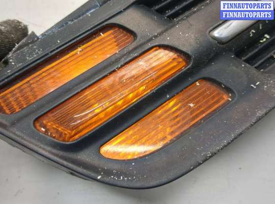 купить Заглушка (решётка) бампера на Nissan Micra K12E 2002-2010