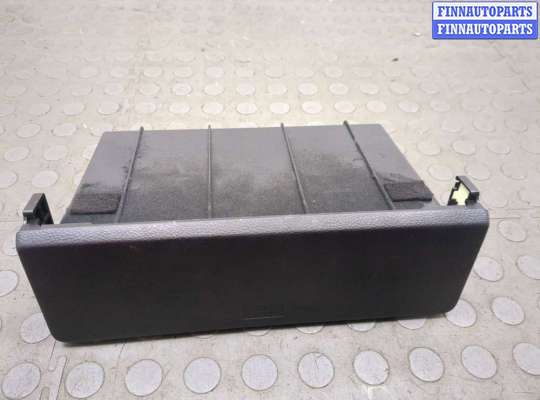 Бардачок (вещевой ящик) NS909330 на Nissan 350Z 2002-2009