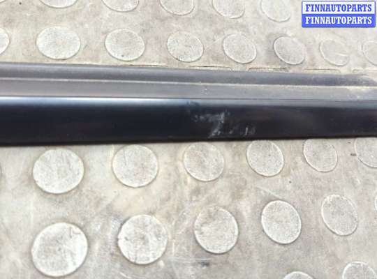 купить Молдинг стекла (боковое) на Mercedes GL X164 2006-2012