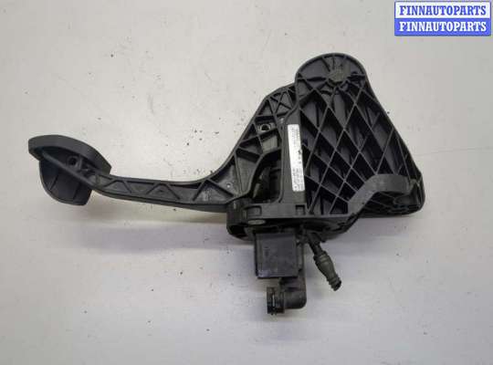 Педаль сцепления VG2538789 на Volkswagen Passat 7 2010-2015 Европа