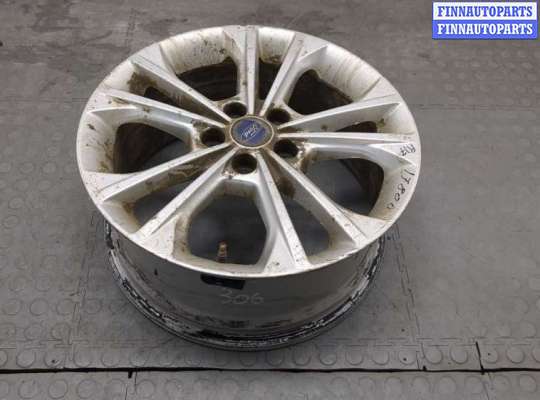 Колпачок литого диска FO2026984 на Ford Escape 2015-2019