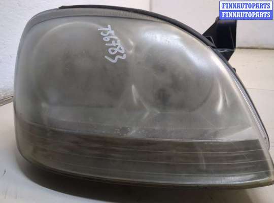 Фара передняя на Nissan Tino V10