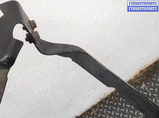 купить Рамка передняя (телевизор) на Mercedes C W204 2006-2015