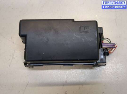 купить Блок предохранителей на Opel Astra K 2015-2021