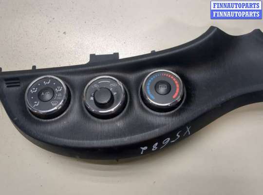 купить Переключатель отопителя (печки) на Toyota Yaris 2010-2017